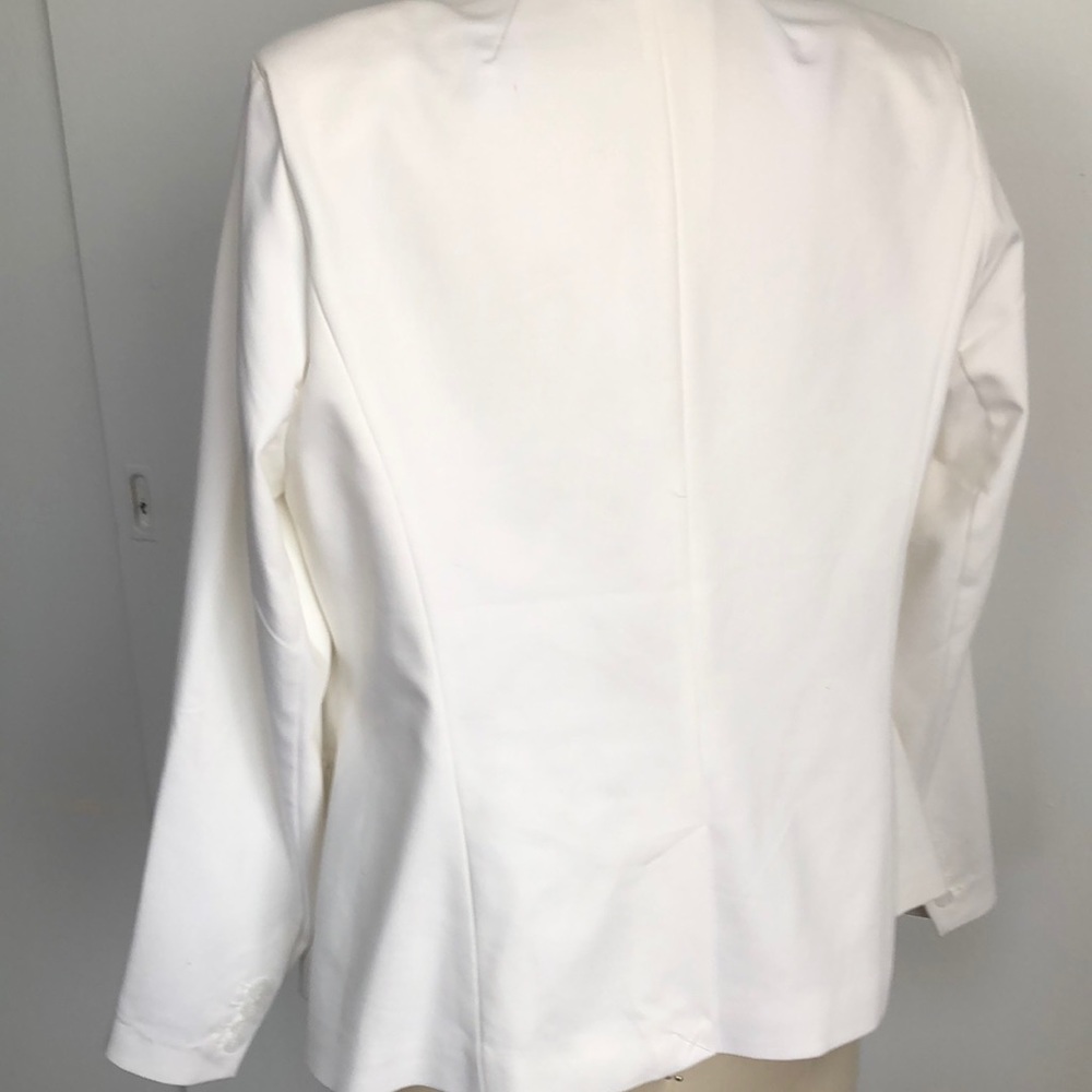 Jacket - Picture 2 of 4